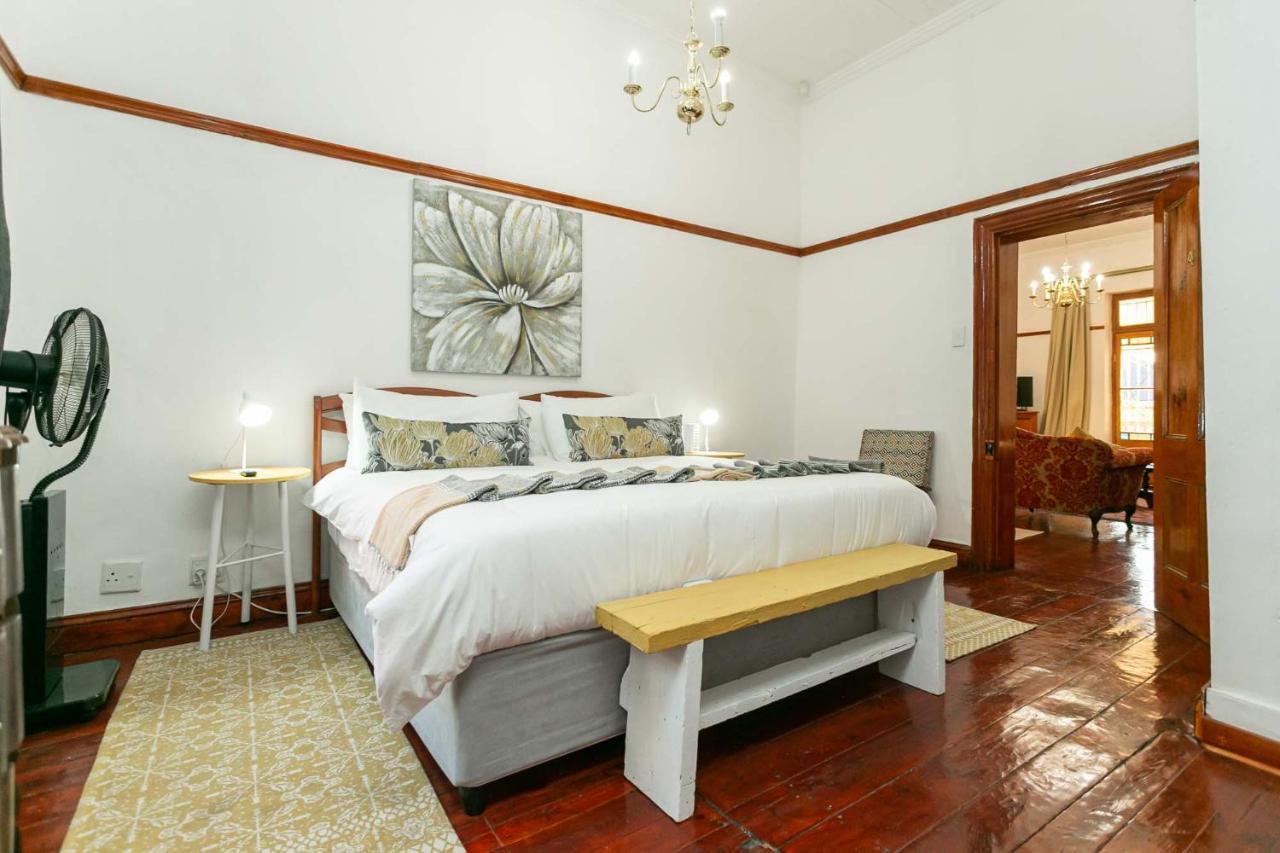 Ravenscliff Villa オーツホーン エクステリア 写真
